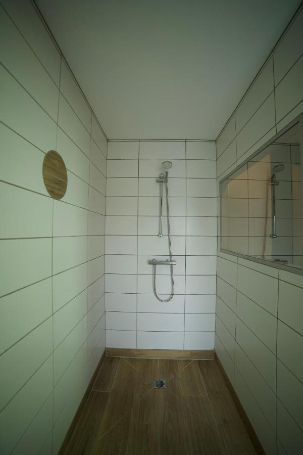 B&B Chez L'Habitant Chambre Privative Sur La Route Des Vins Tv Parking Box Velo Issenheim ภายนอก รูปภาพ